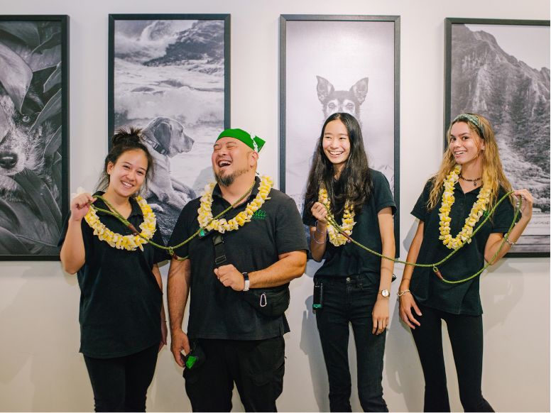 Alii Animal Unleashedʻs Team at Grand Opening